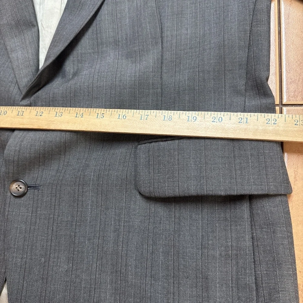 Towncraft Gray Pin Stripe 2-Piece Suit 44S Jacket 36 x 28 Pants VTG Wool Blend